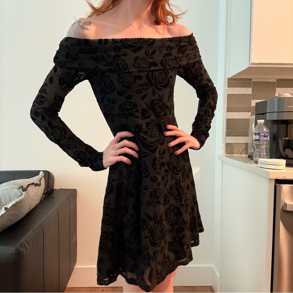 Target wild fable off the shoulder, black long sleeve mini dress Size XXS
